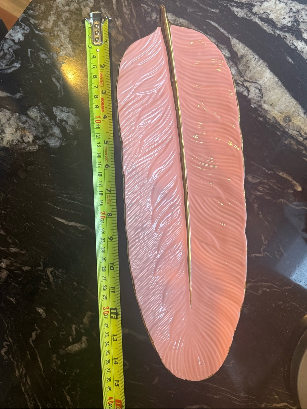 Gorgeous Pink and gold feather for home table